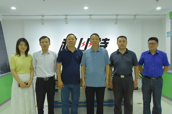 长沙市政协主席、党组书记文树勋一行莅临百博官方网站防雷走访调研