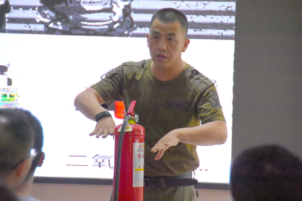 百博官方网站防雷开展消防培训学习