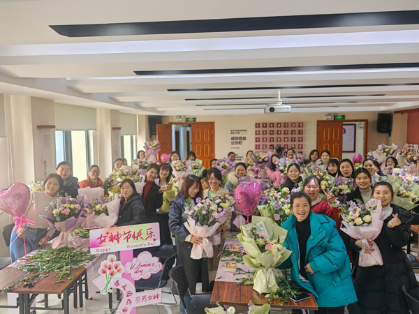2025百博官方网站防雷女神节插花沙龙